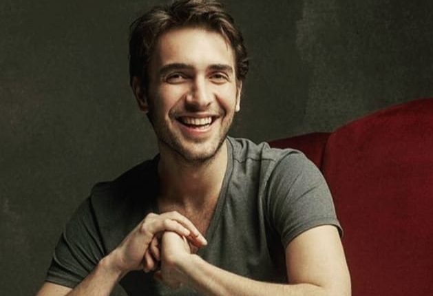 بیوگرافی کامل اولاش تونا استپ