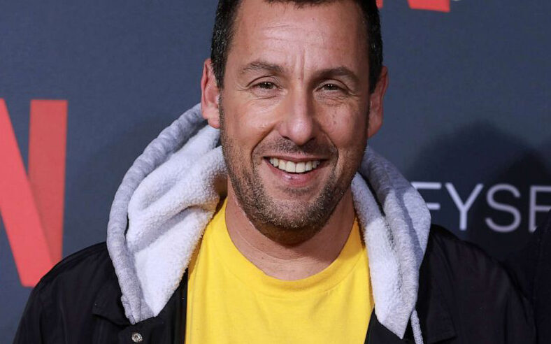 آدام سندلر ، پنجمین فرد در لیست ثروتمند ترین بازیگران جهان