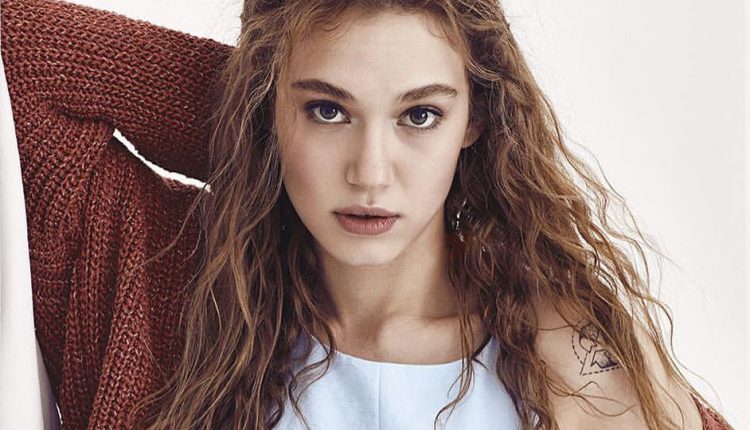 بیوگرافی ملیسا شنولسون