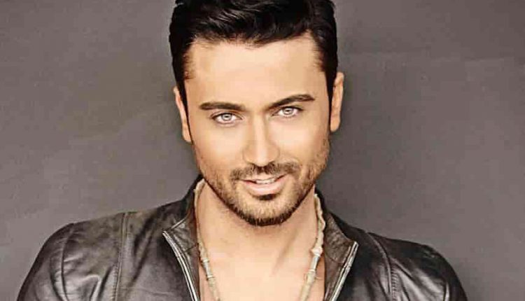 بیوگرافی اوزان کوچر