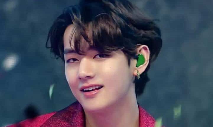 بیوگرافی و فکت های جذاب  کیم تهیونگ / وی از بی تی اس + روابط عاشقانه